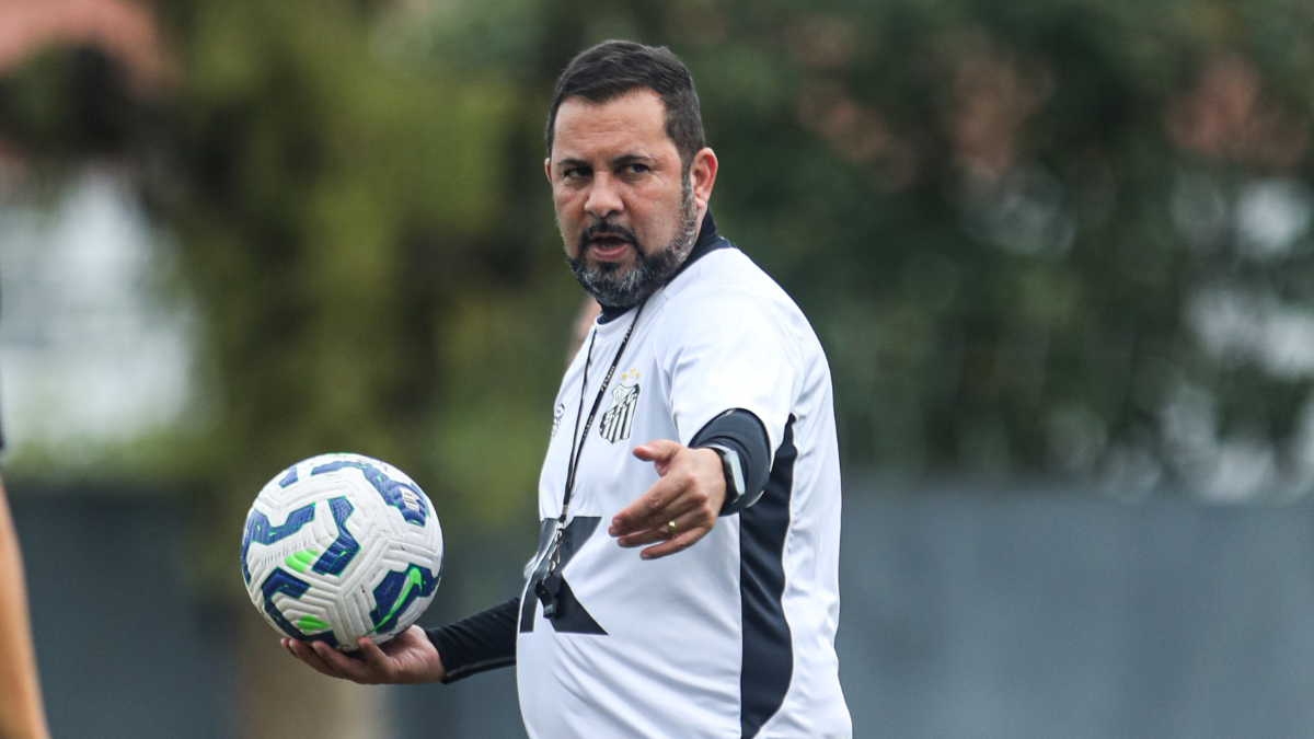 Por vaga na A1, Caio Couto, pede atenção: 'Nada foi conquistado"